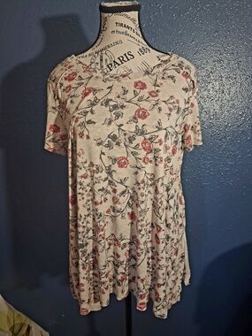 Jessica Simpson Maternity Nursing Top Large